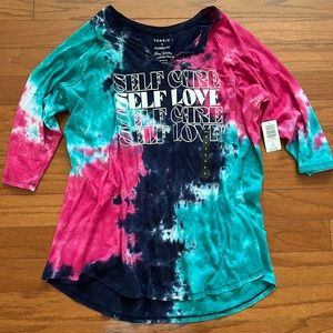 NWT Torrid Graphic Tie Dye Shirt